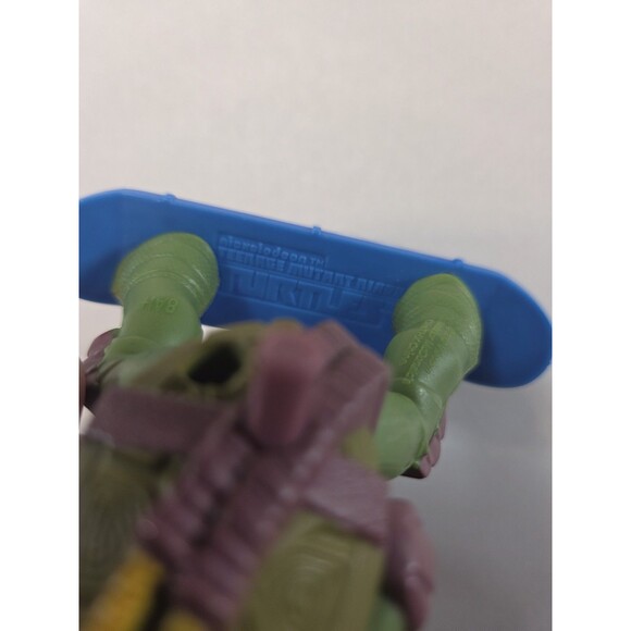 McDonald's 2013 TMNT Leonardo Fingerboard Tech Deck Snowboard Toy Figure Skate - Picture 5 of 6